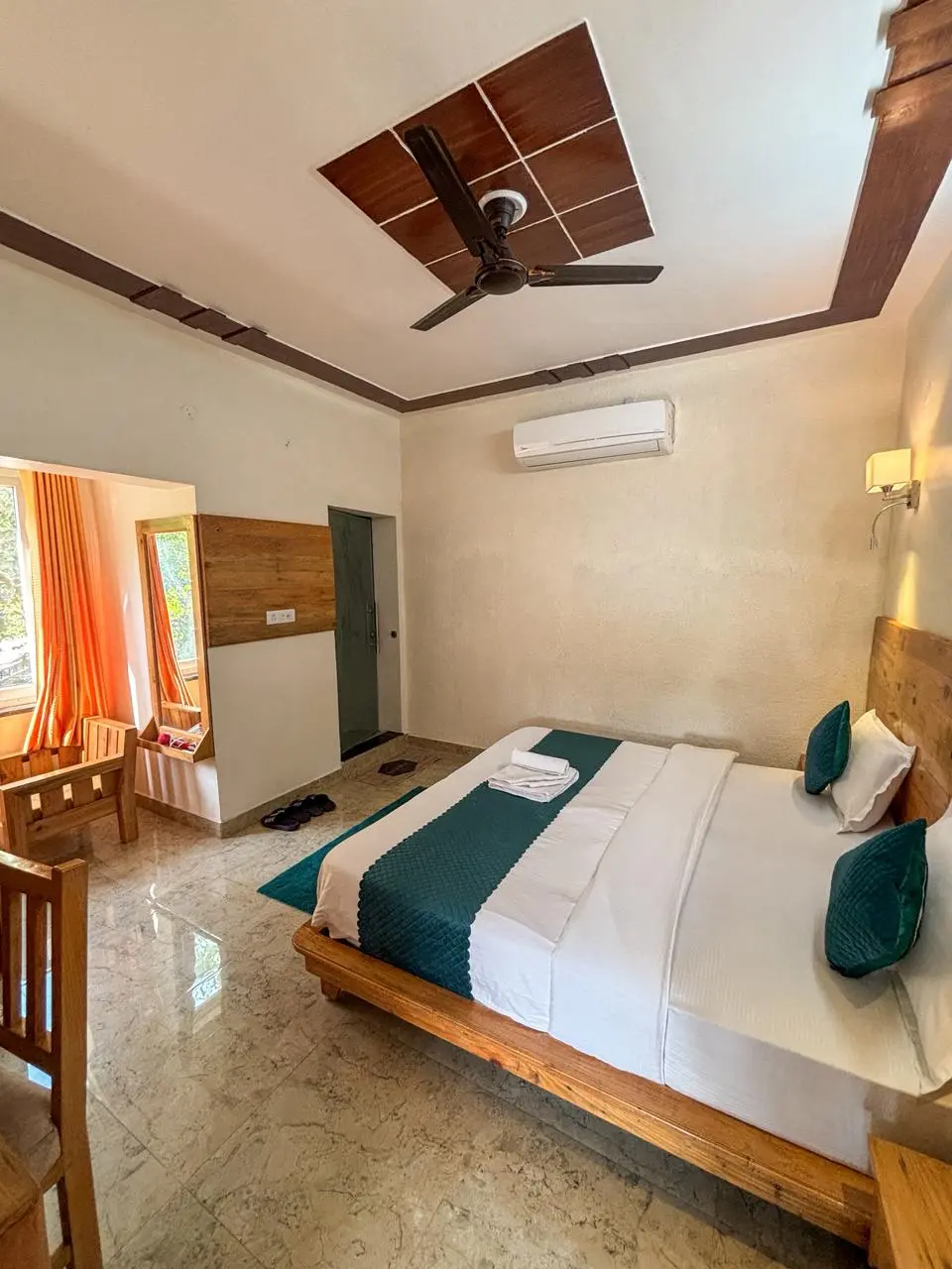 Sage House Yoga Standard Room_Rishikesh